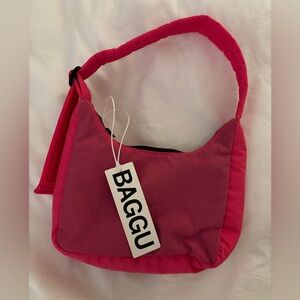 NWT Pink Baggu shoulder bag
